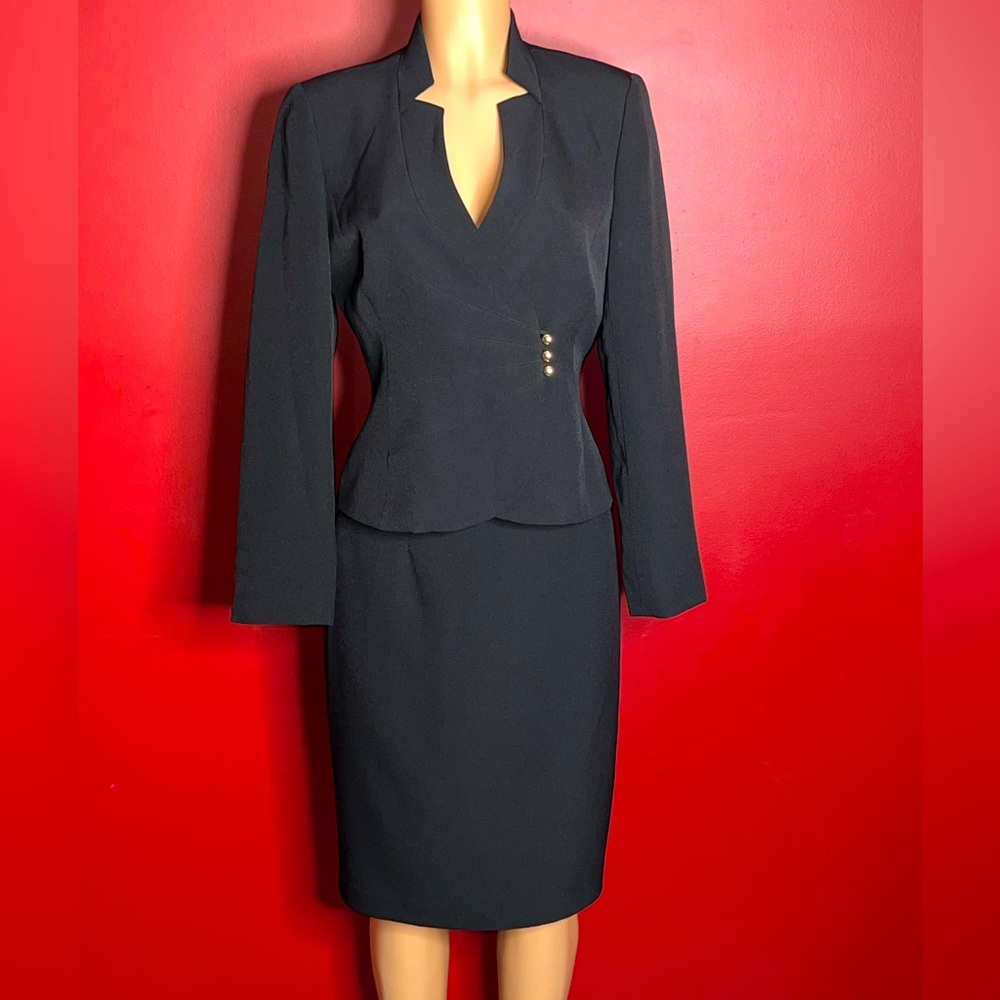 Tahari black 2 piece skirt set with gold buttons. Size 6